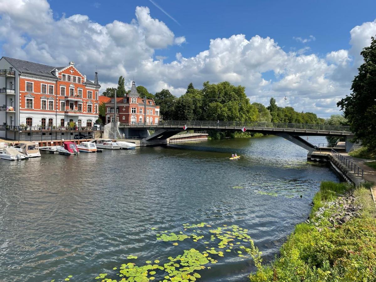 Apartmán Wohnen In Loriots Wasserstadt Mit Kamin Und Magentatv Brandenburg  Exteriér fotografie